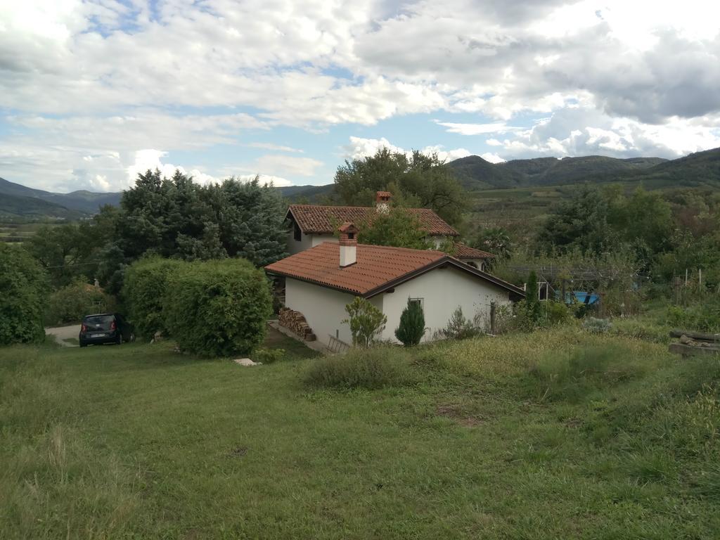 Holiday Home Slavi วิพาวา ภายนอก รูปภาพ