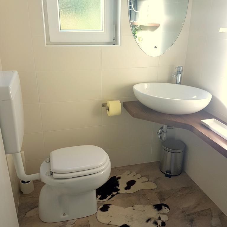 Holiday Home Slavi วิพาวา ภายนอก รูปภาพ